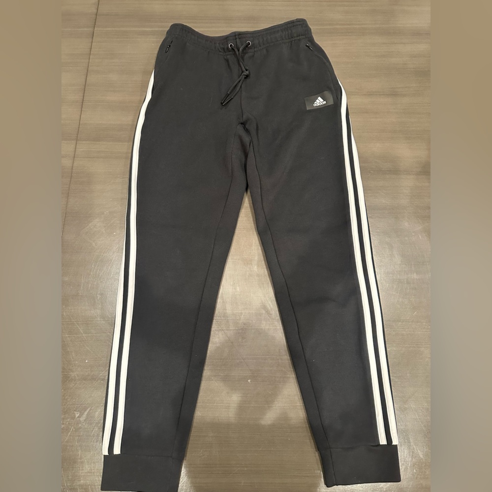 Adidas - black and white sweat pants - xs